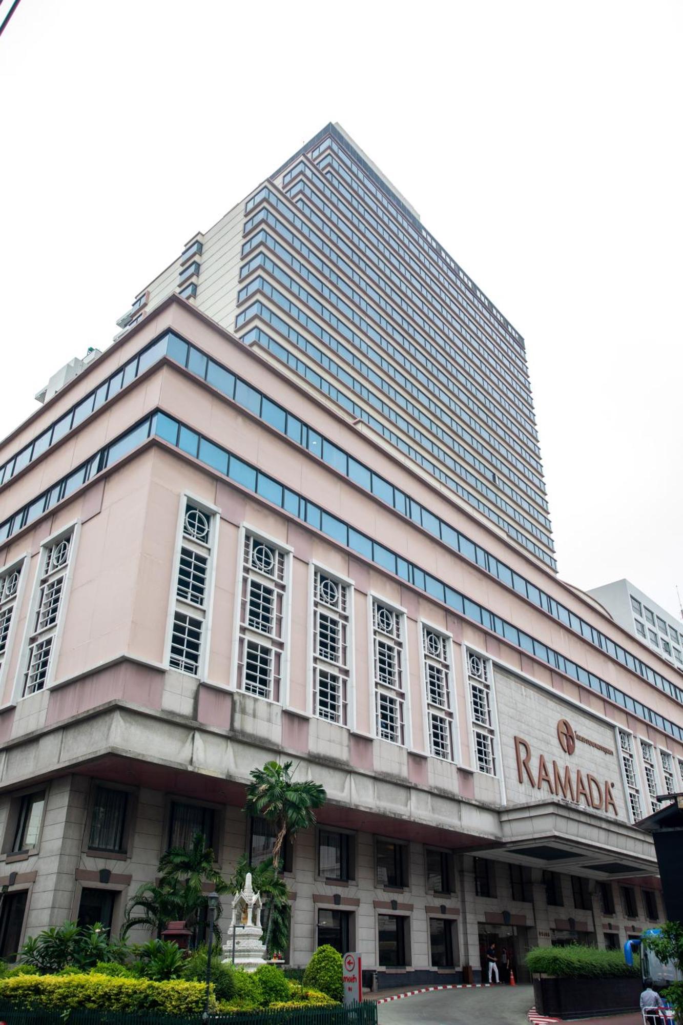 Отель Ramada By Wyndham D Ma Бангкок Экстерьер фото